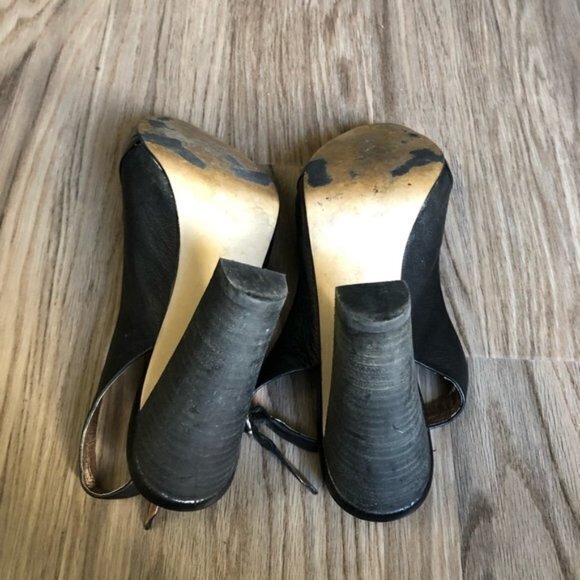 Banana republic leather singleback sandals 4” heel - Picture 2 of 8